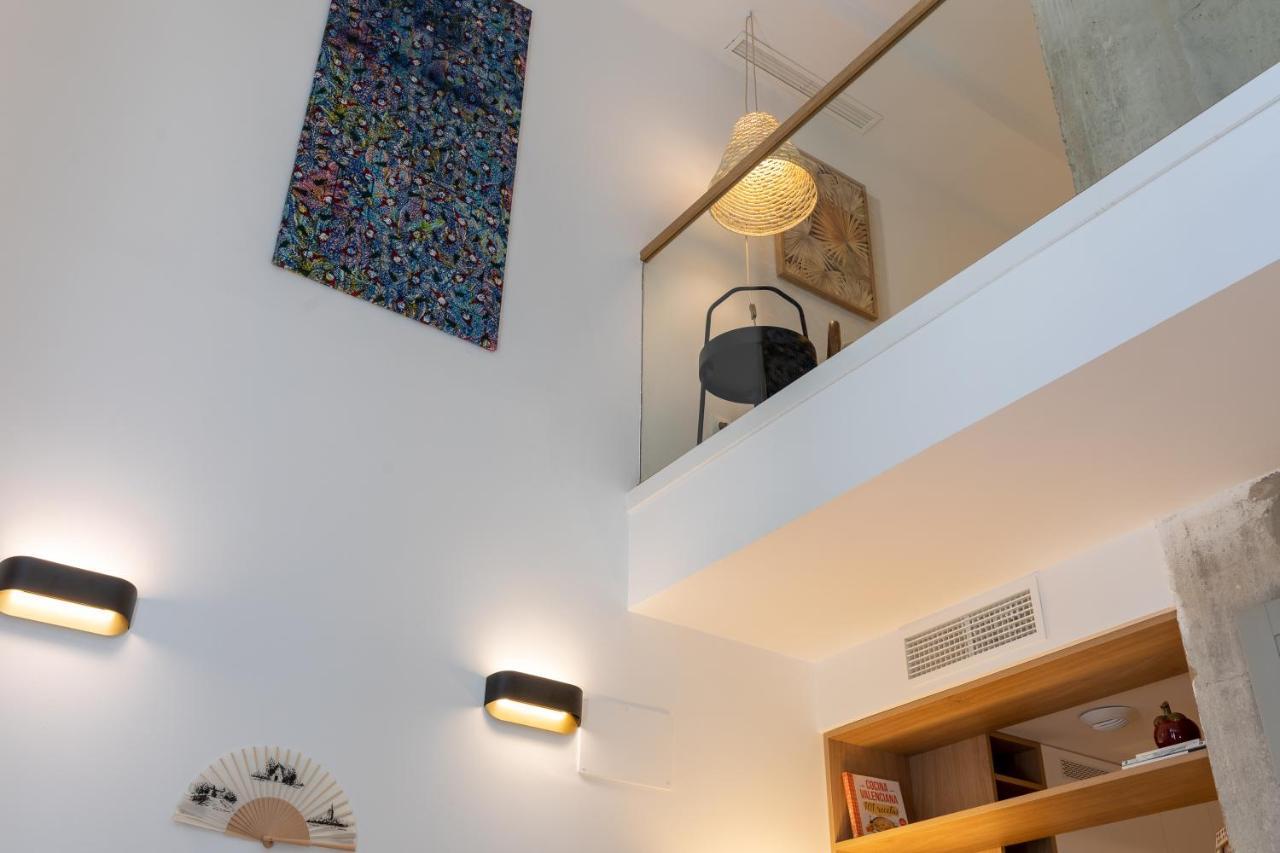 ApartUP Opera Loft Love Valencia Exterior foto