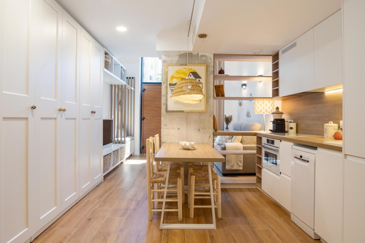 ApartUP Opera Loft Love Valencia Exterior foto
